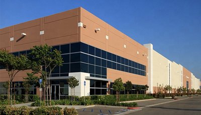 Prefab Commercial Building Steel Frame Structure Storage Warehouse Construction