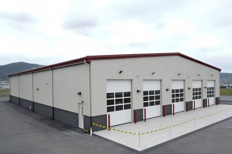 Low cost industrial shed light steel structure